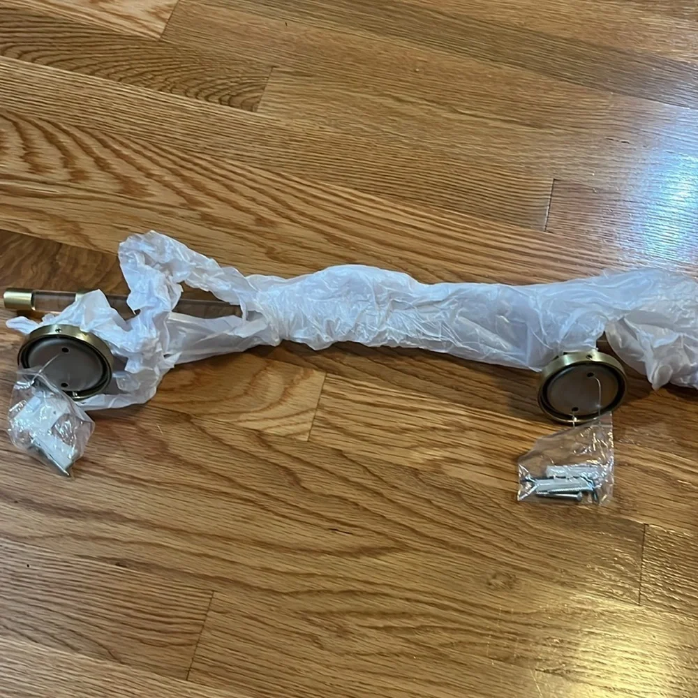 Anthropologie or Mikayla Lucite Towel Bar Size 18” NIB